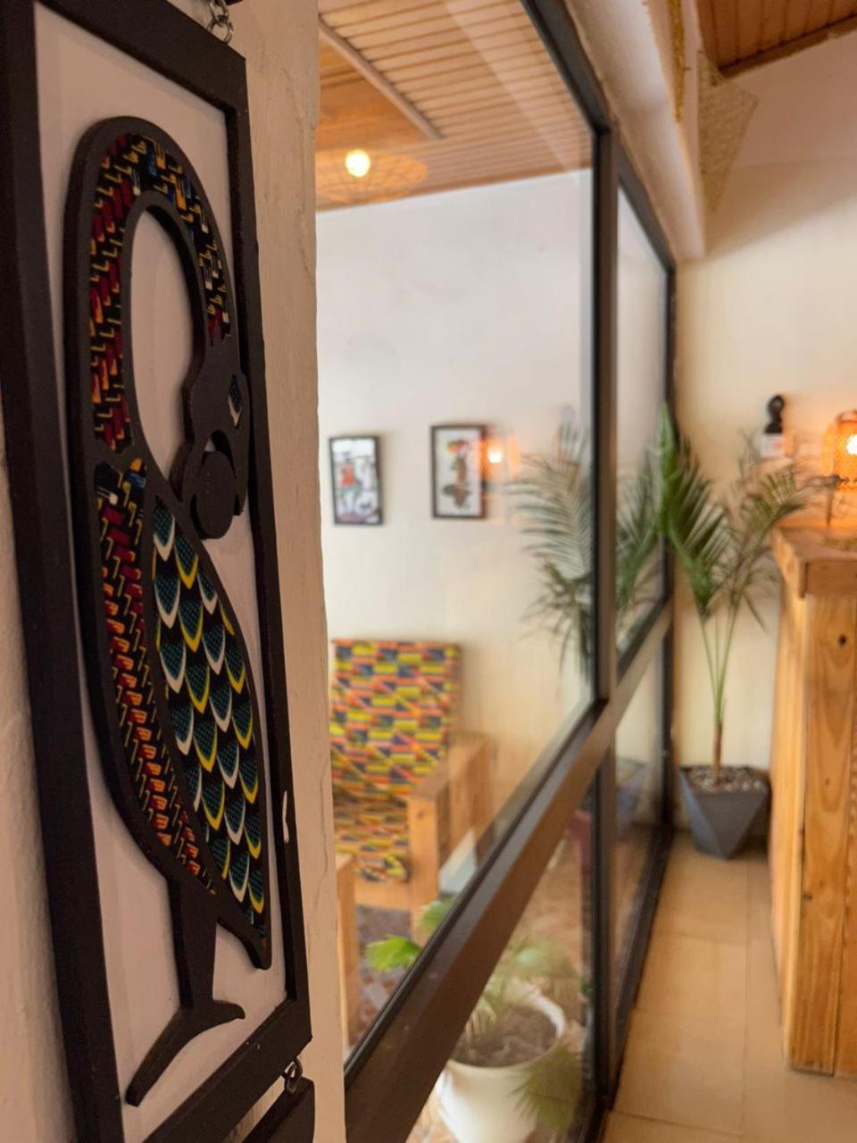 African Treasure Beach Resort Kokrobite Buitenkant foto