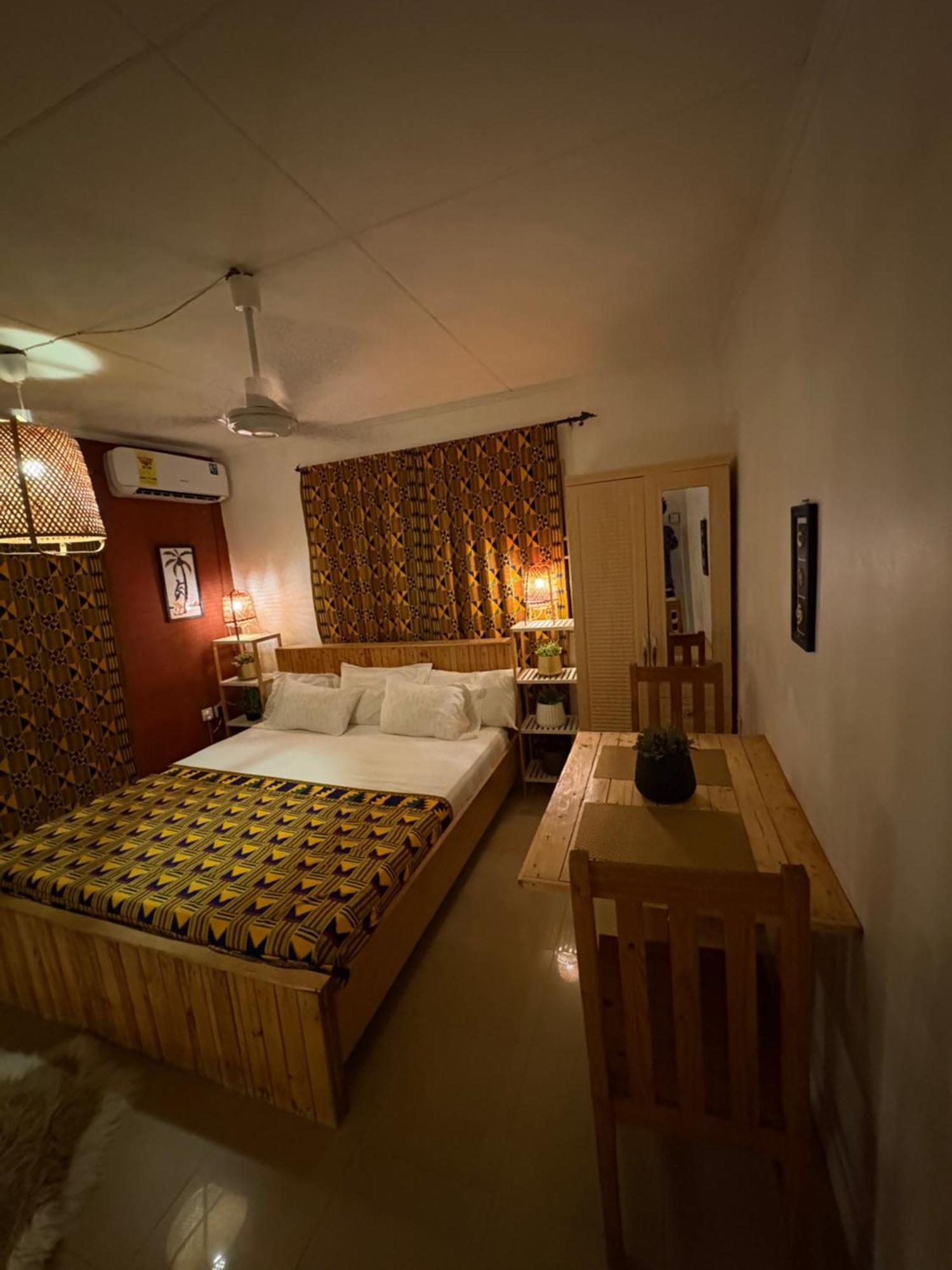 African Treasure Beach Resort Kokrobite Buitenkant foto